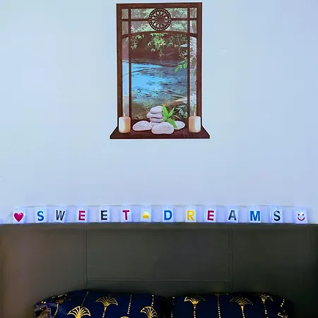 Le Diamant Bleu Proche Gare Et Thermes, Parking