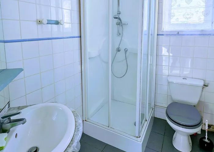 Le Diamant Bleu Proche Gare Et Thermes, Parking *