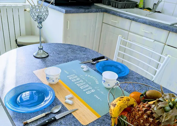 Apartment Le Diamant Bleu Proche Gare Et Thermes, Parking *